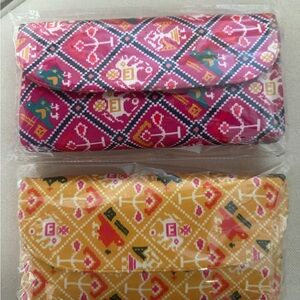 Colorful Patterned Clutch Set